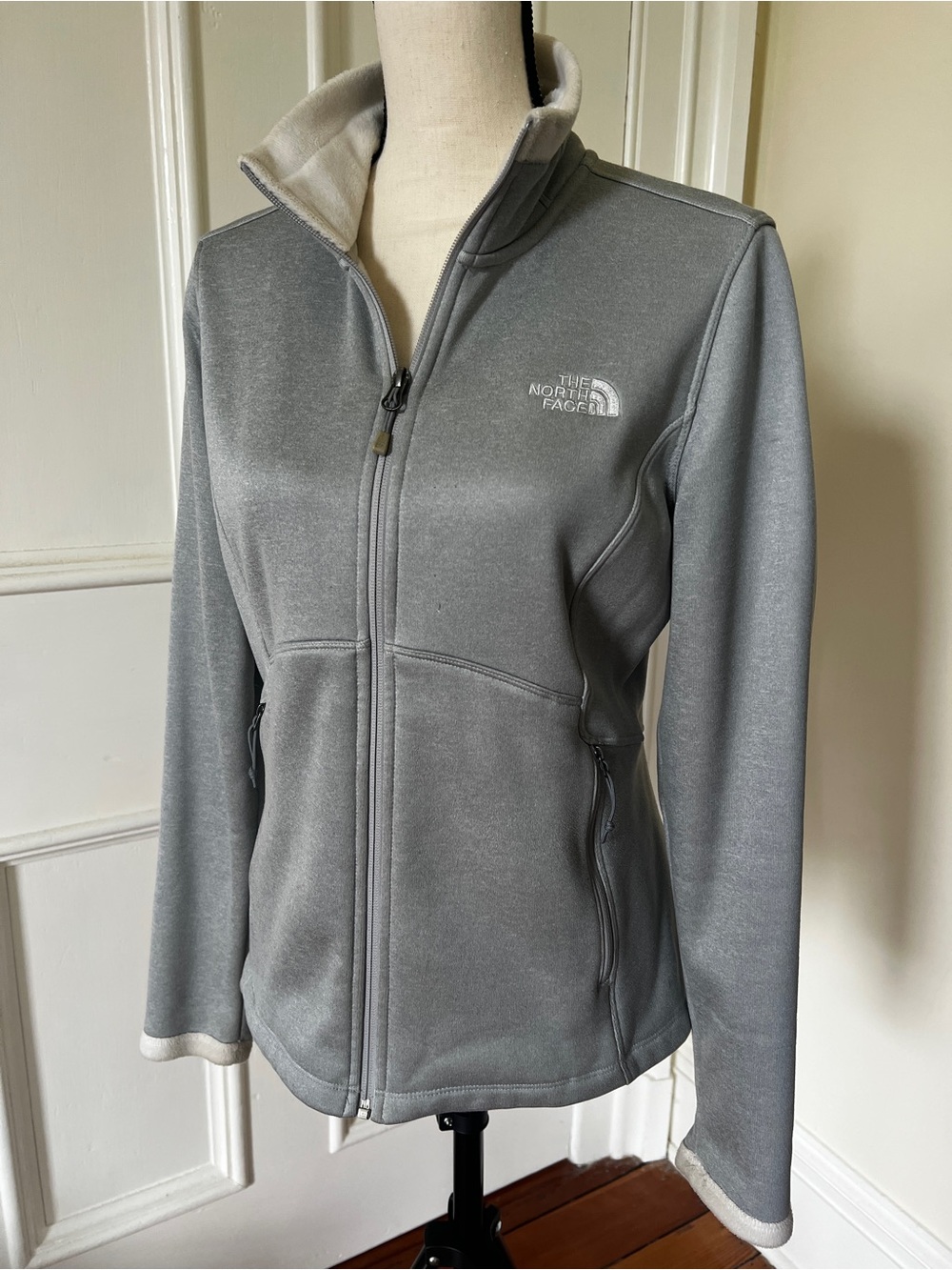 The North Face fleece lined full zip jacket | size M